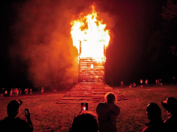 Narcis Kantardžić: Stolp; Floating Castle Festival, grad Snežnik 