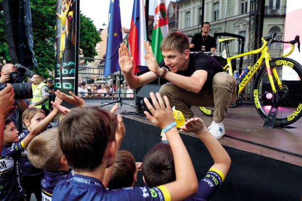 Sprejem za Tadeja Pogačarja v Ljubljani