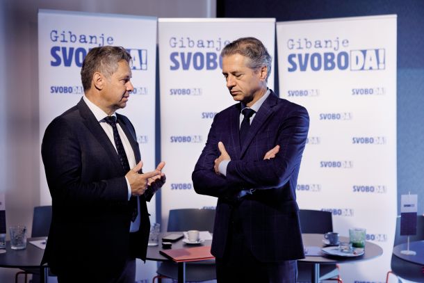 Predsednik vlade Robert Golob in Tomaž Vesel
