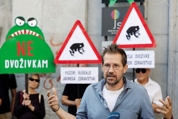 Civilna iniciativa Glas ljudstva opozarja na probleme v javnem zdravstvu 
