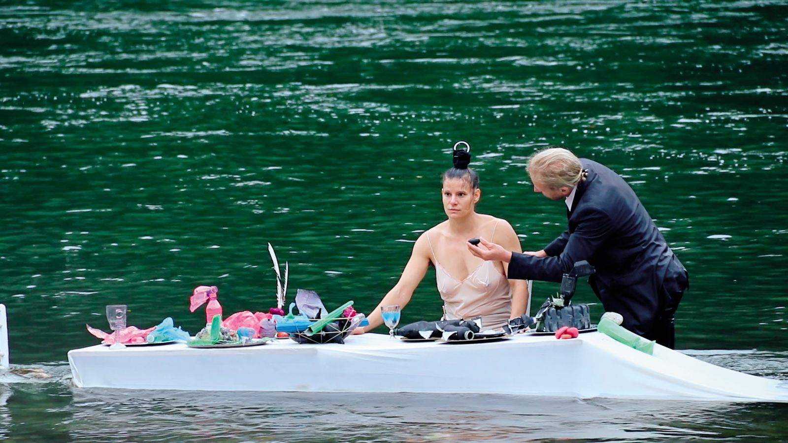 Danijela Zajc: stolp, MB / Foto Klara Šulek $AV$KI $U$P€NZ, cikel intervencij Suspenz, Zagorje ob Savi | Maruša Golob
