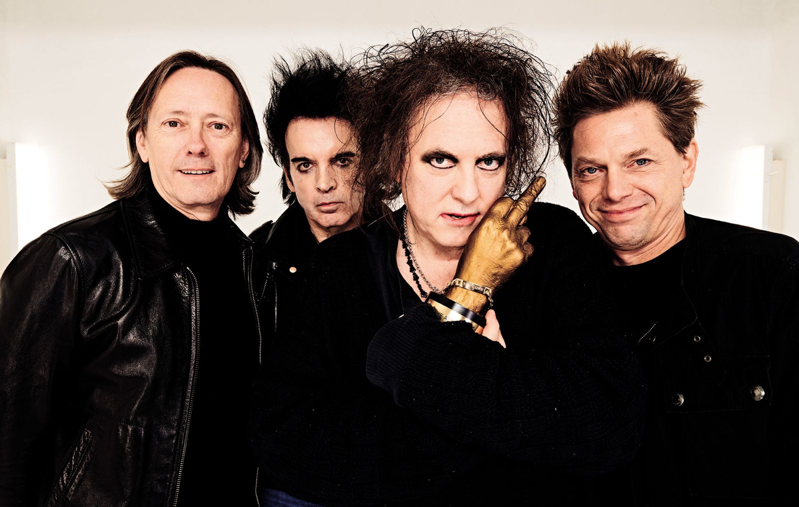 V času, ko številne ikone le monetizirajo nostalgijo, The Cure ostaja avtorsko luciden bend