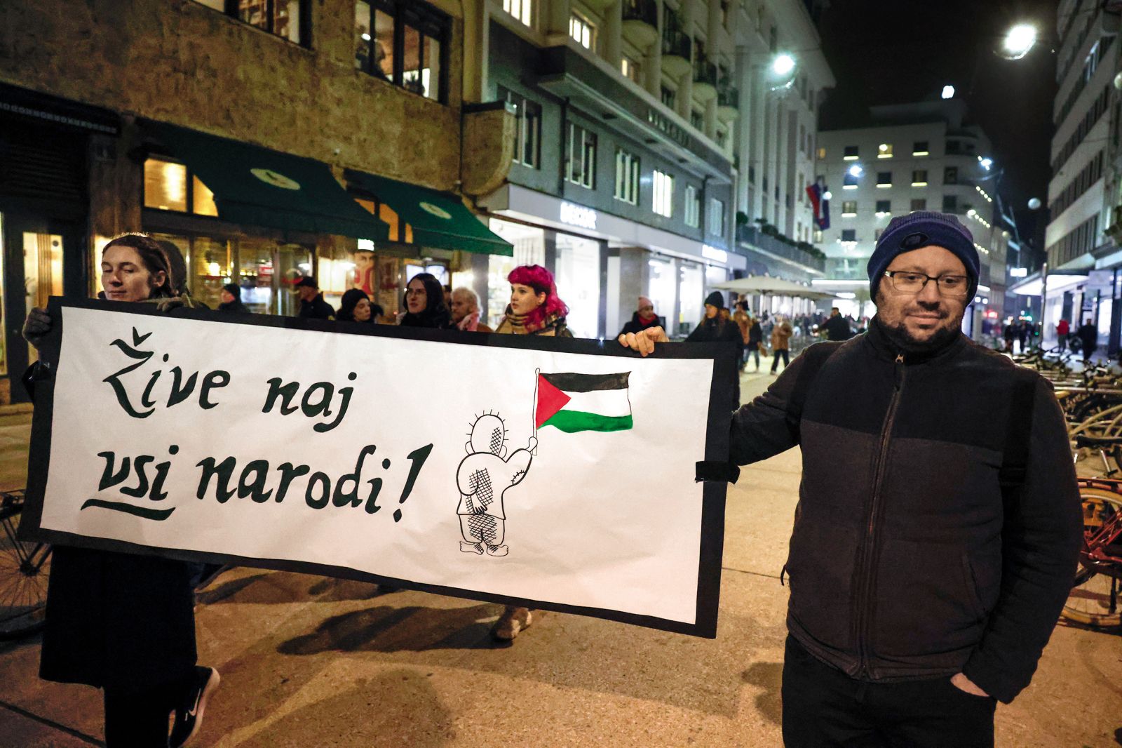 Shod V solidarnosti s Palestino – proti militarizaciji in imperializmu na Cankarjevi cesti v Ljubljani | Borut Krajnc