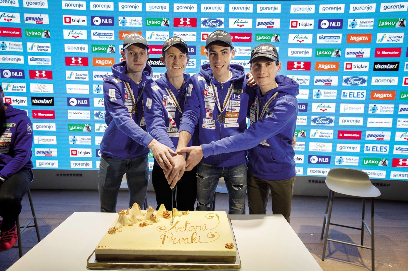 Lovro Kos, Peter Prevc, Timi Zajc in Domen Prevc, ekipni svetovni prvaki v smučarskih poletih (Kulm 2024), Triglav Lab, LJ | Borut Krajnc