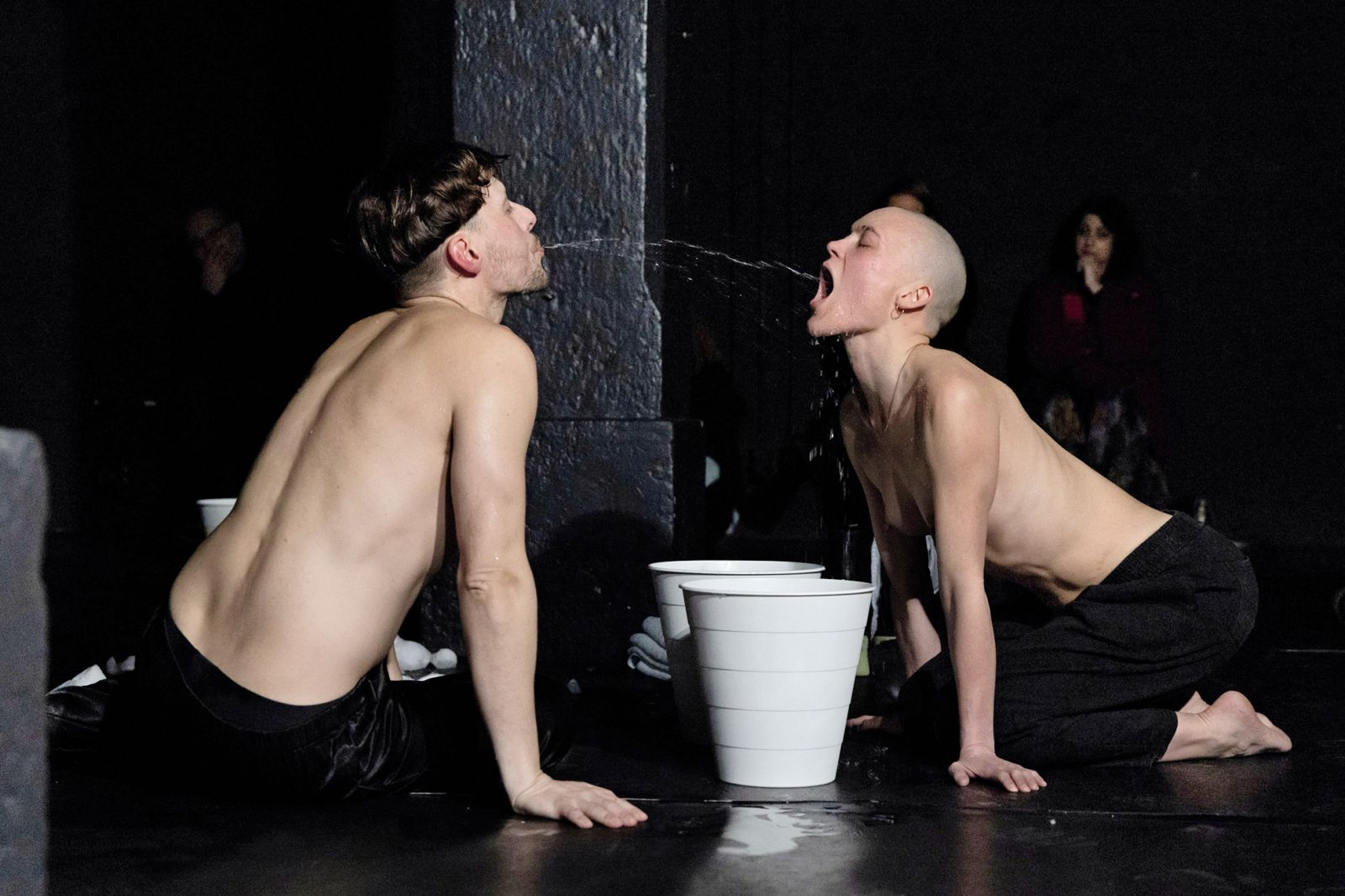 Gäetan Rusquet: Spotoma, med drugimi; Neskončna sedanjost, festival performansa, Gledališče Glej, LJ | Nada Žgank