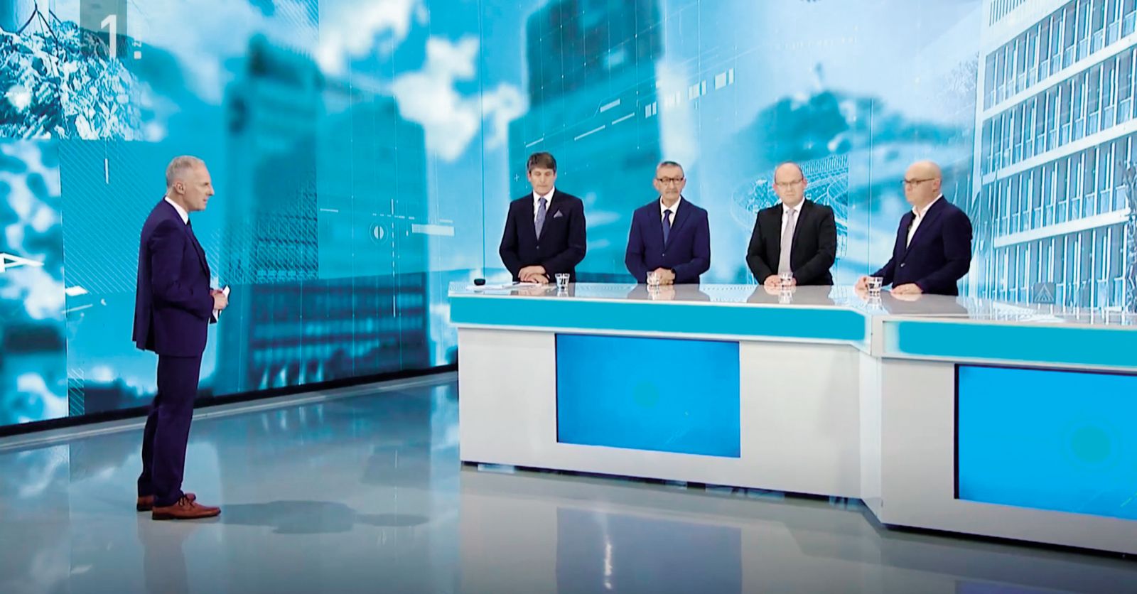 TV komentar /  Zamujene priložnosti RTV Slovenija