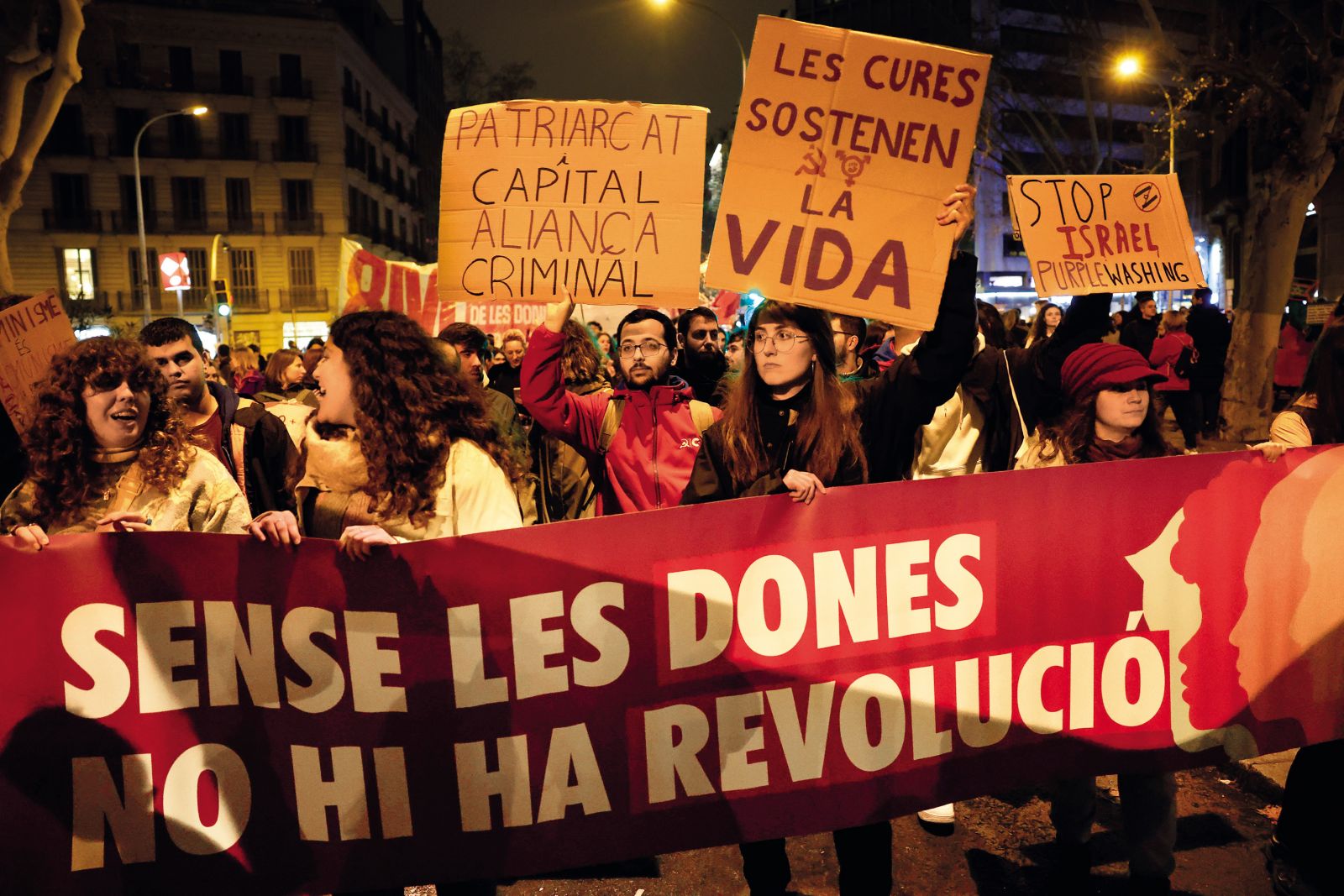 Ne bo revolucije brez žensk: 8. marec v Barceloni | Borut Krajnc