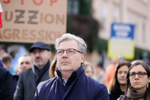 »Ko si nekdo zaželi tujega naroda ozemlje, smo dolžni reagirati vsi«