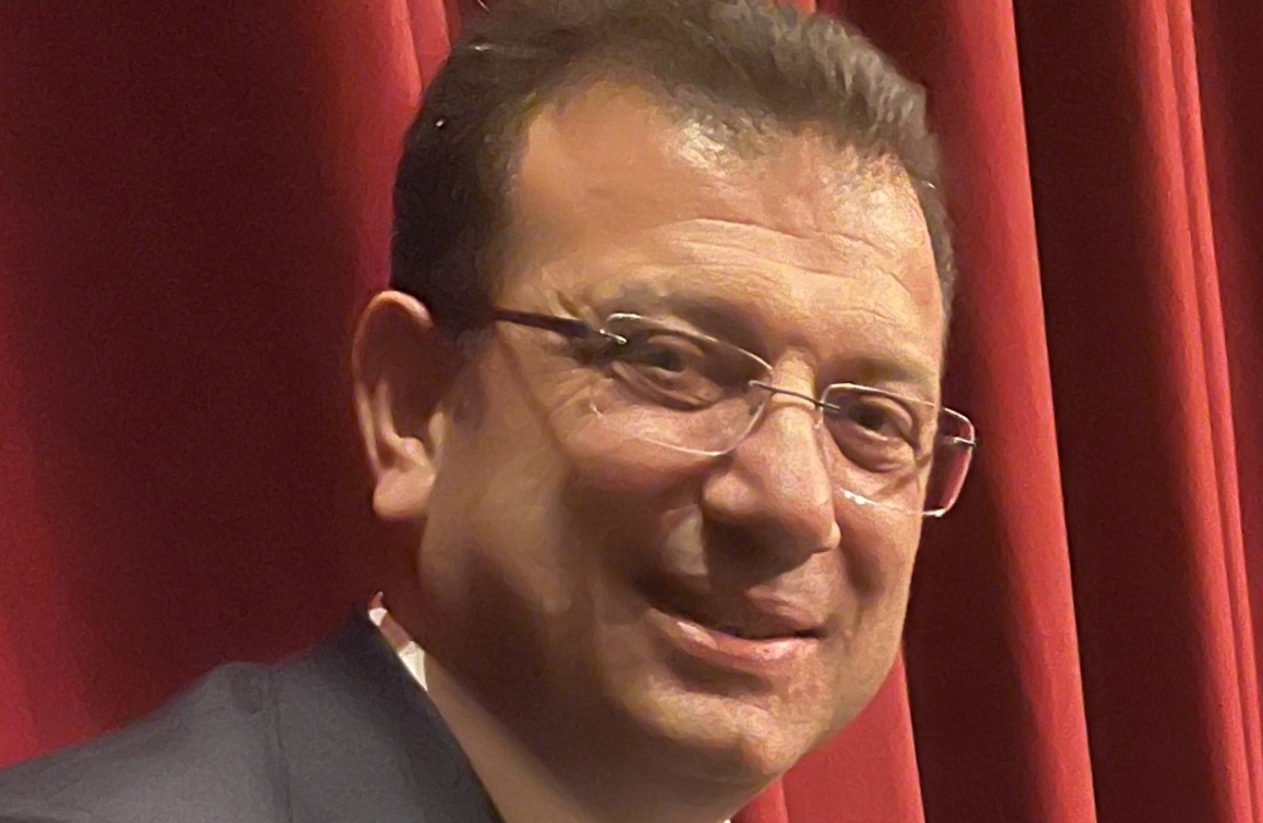 Župan obtožen korupcije in članstva v kriminalni združbi