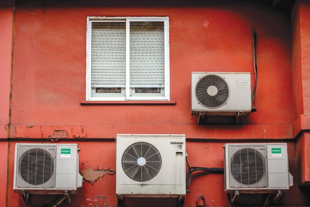 Povpraševanje po energiji na račun klimatskih naprav občutno navzgor