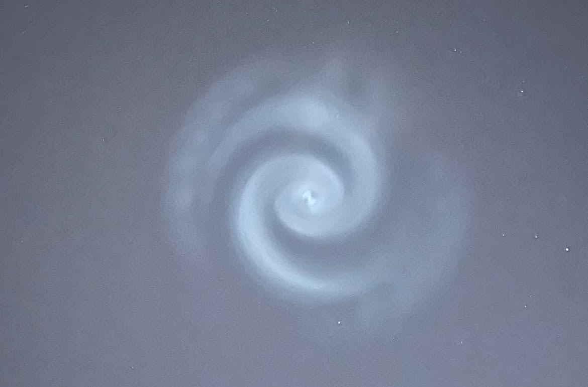 Modra spirala na nebu