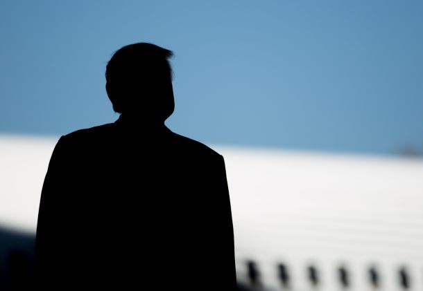 Vrhovno sodišče Trumpu omogočilo deportacije na podlagi zakona iz 18. stoletja