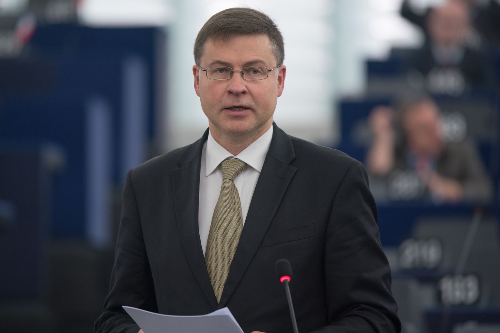 »Carine bodo ameriško gospodarstvo prizadele bolj kot evropsko«