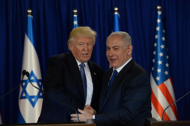 Je Trump res preprečil izraelski napad na jedrske objekte?