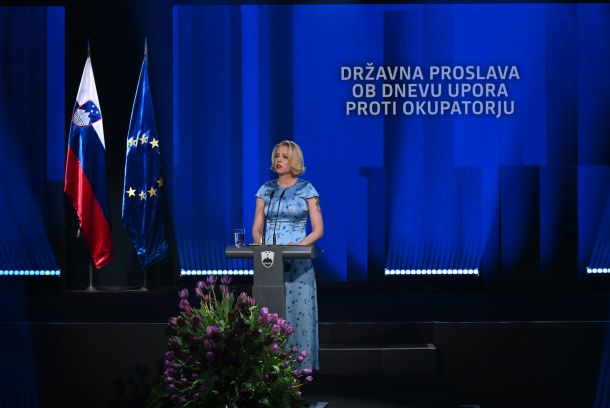 Urška Klakočar Zupančič kot osrednja govornica na proslavi v Tržiču