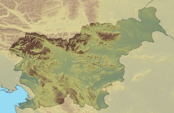 »Vse sosede Slovenije so bivše fašistične države«