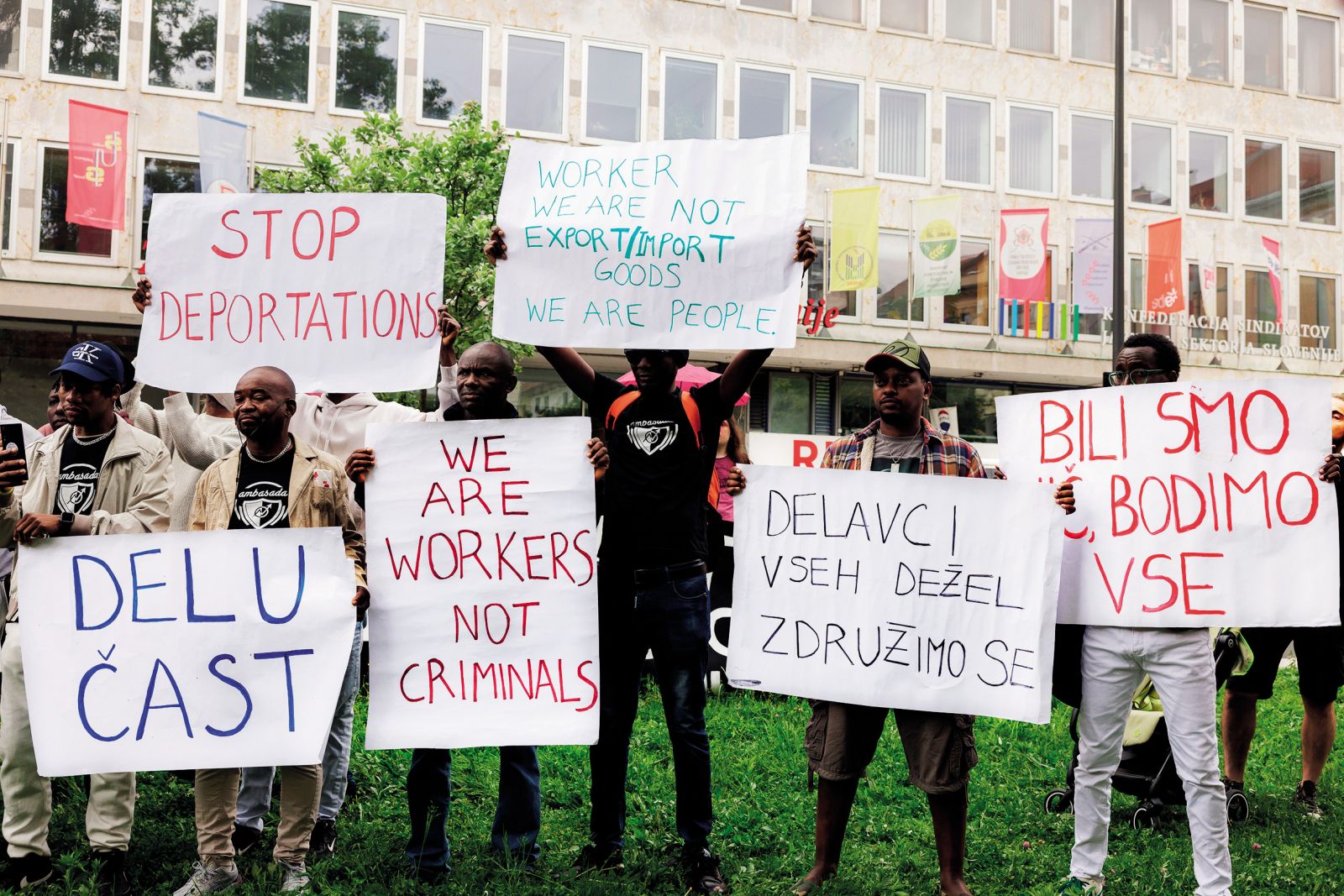 Shod za (delavske) pravice prosilcev za azil ob 1. maju, prazniku dela, Ljubljana, 2024