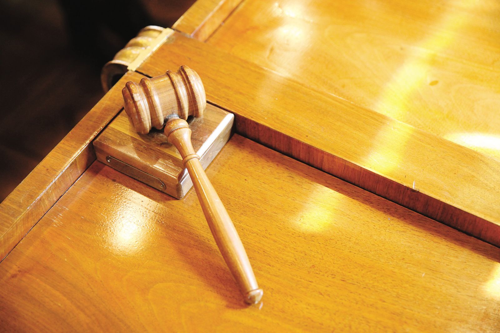 V primeru odločanja o občinskih (prostorskih) aktih bo potrebna sprememba ustave, kar pa je za politiko zgodovinsko zahteven projekt