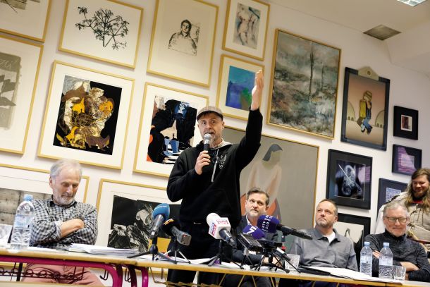 Zahtevo, da SŠOF ostane v Križankah, so podprli tudi ugledni ustvarjalci Herman Gvardjančič, Ciril Horjak, Alen Ožbolt, Tadej Glažar in Aleksij Kobal.