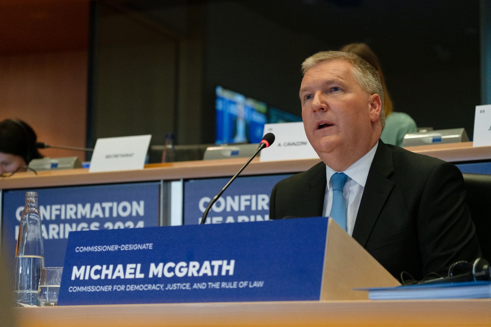 Bo Bruselj zaradi prepovedi parade ponosa ukrepal proti Madžarski?