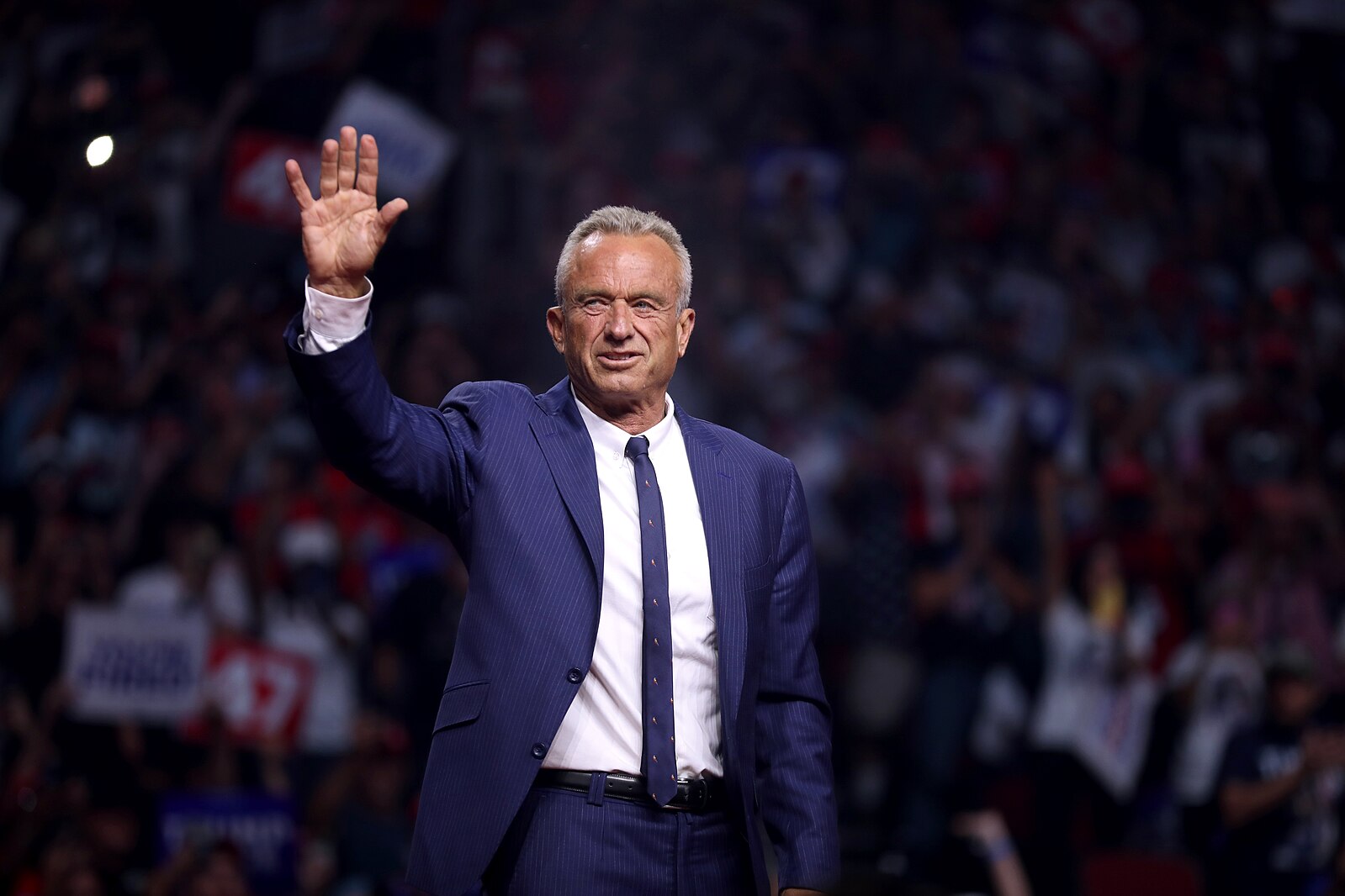 ZDA ne priporočajo več cepljenja zdravih otrok in nosečnic proti covidu-19