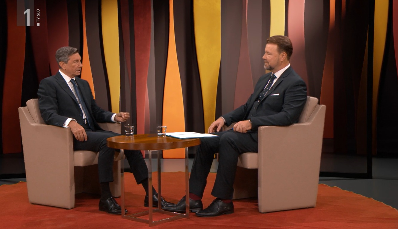 Borut Pahor in Jože Možina v oddaji Intervju na TV Slovenija