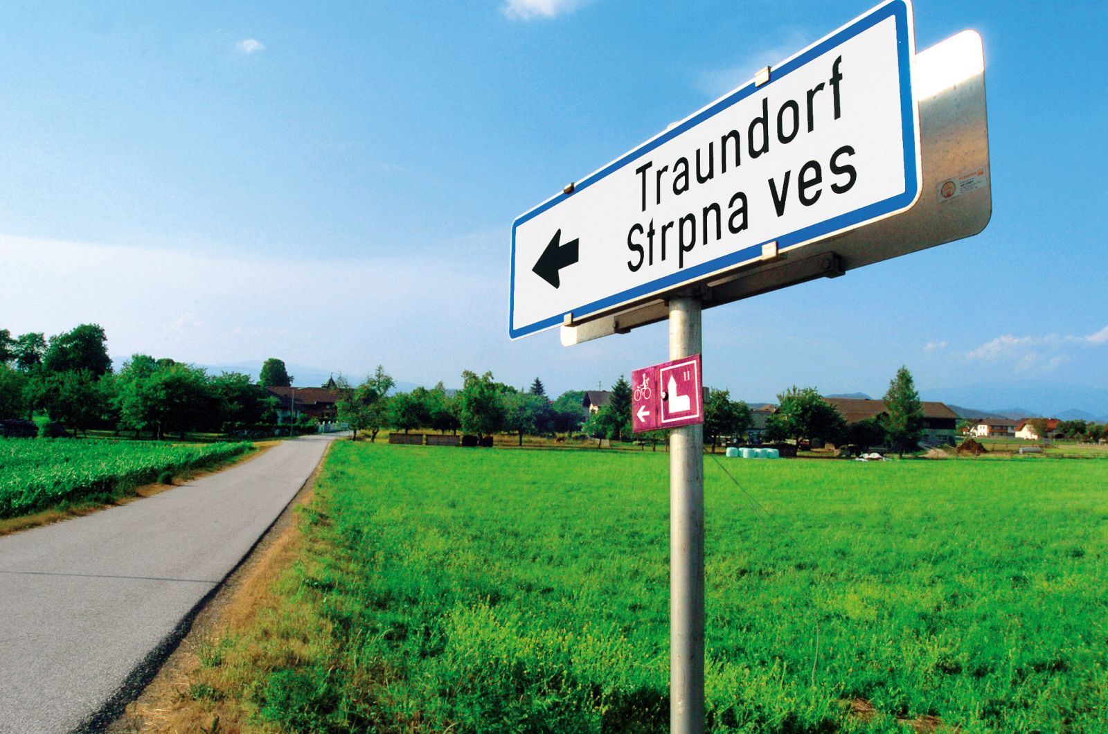 Strpna ves, naselje na avstrijskem Koroškem v občini Globasnica