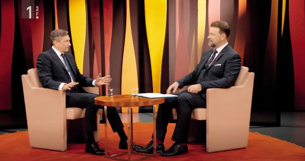 Borut Pahor in Jože Možina v oddaji Intervju