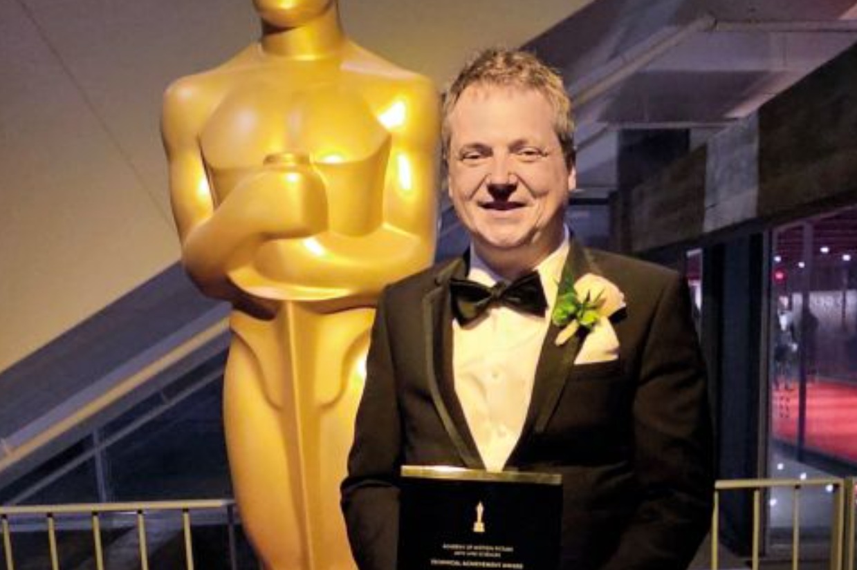 Slovenec v Hollywoodu / Med 35 najuspešnejšimi mladimi inovatorji na svetu