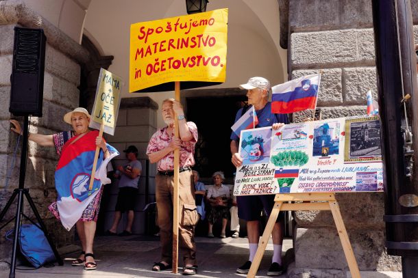 Koalicija Za otroke gre! Aleša Primca je zbrala več kot 6500 podpisov za razpis referenduma o tem, da otrok potrebuje očeta.