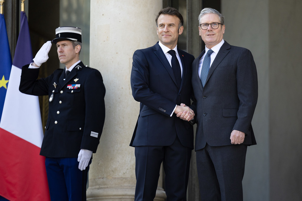 Macron in Starmer bi zgradila skupen jedrski ščit