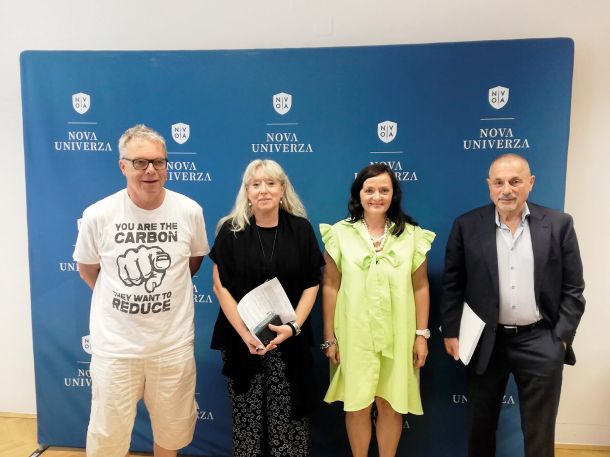 Andrej Drapal, dekanica Mojca Zvezdana Dernovšek, Urška Battelino in rektor Peter Jambrek – tvorci nove fakultete za psihoterapijo 