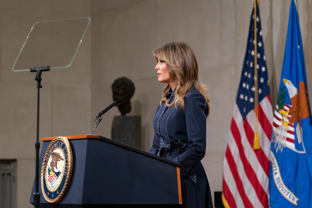 Se bo operna hiša Kennedyjevega centra imenovala po Melanii Trump?