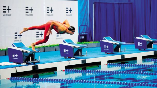 Grški plavalec Kristian Gkolomeev naj bi s pomočjo poživil presegel trenutni svetovni rekord v plavanju na 50 m. Njegov dosežek uradno ni priznan. 