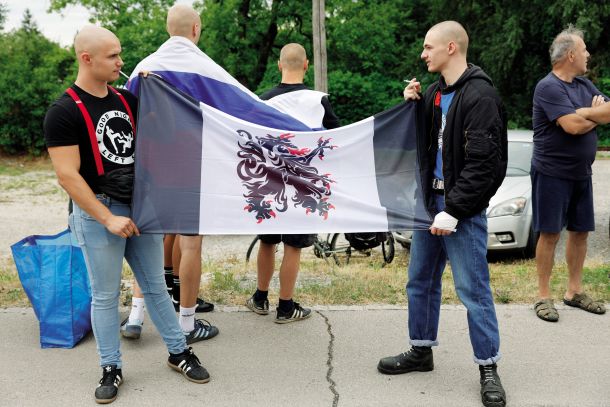 Domoljubi proti Romom na protestnem shodu v Ljubljani 