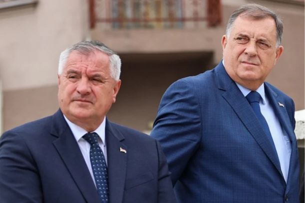 Odstopil predsednik vlade Republike Srbske