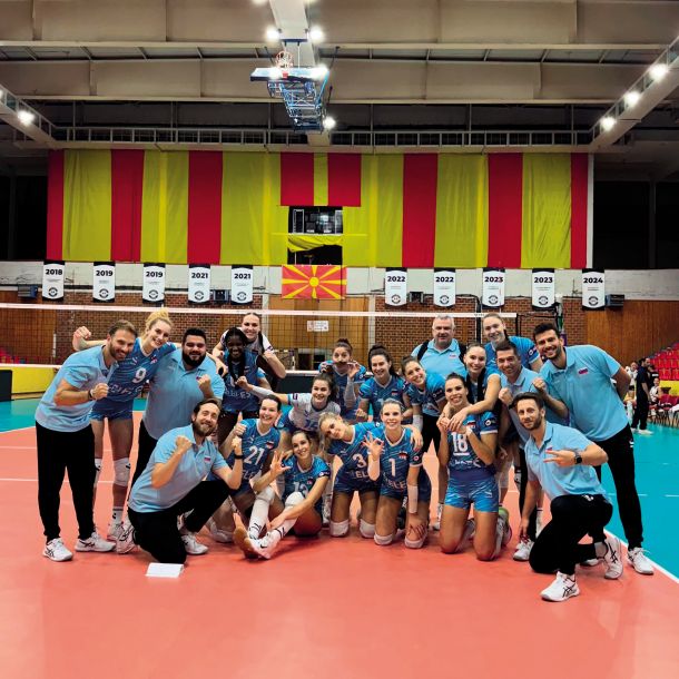 Slovenske odbojkarice po zmagi nad reprezentanco Izraela 
