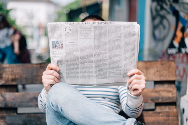 Poslanci sprejeli novi zakon o medijih 