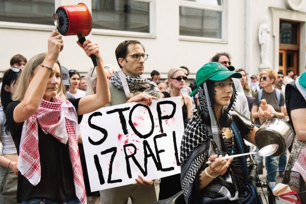 Protest zoper genocidno politiko Izraela