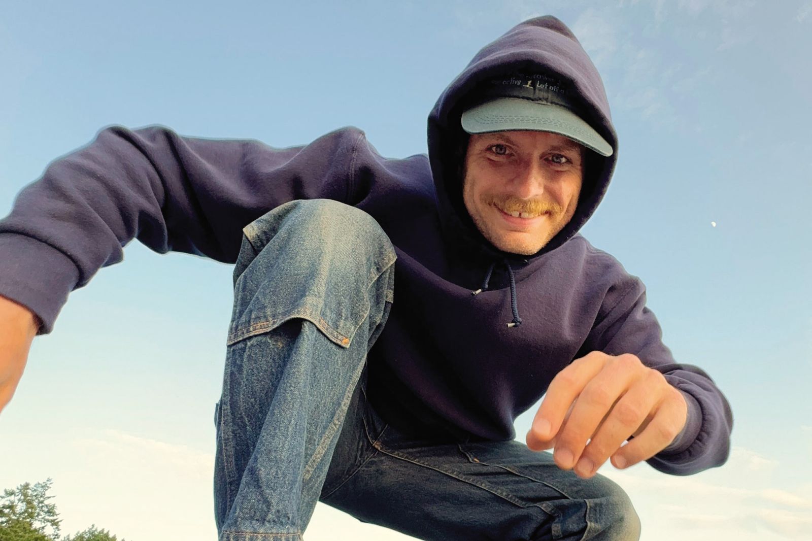 DeMarco (ponovno) streže s ploščo skicirko, ki je po šestih letih spet vokalna.