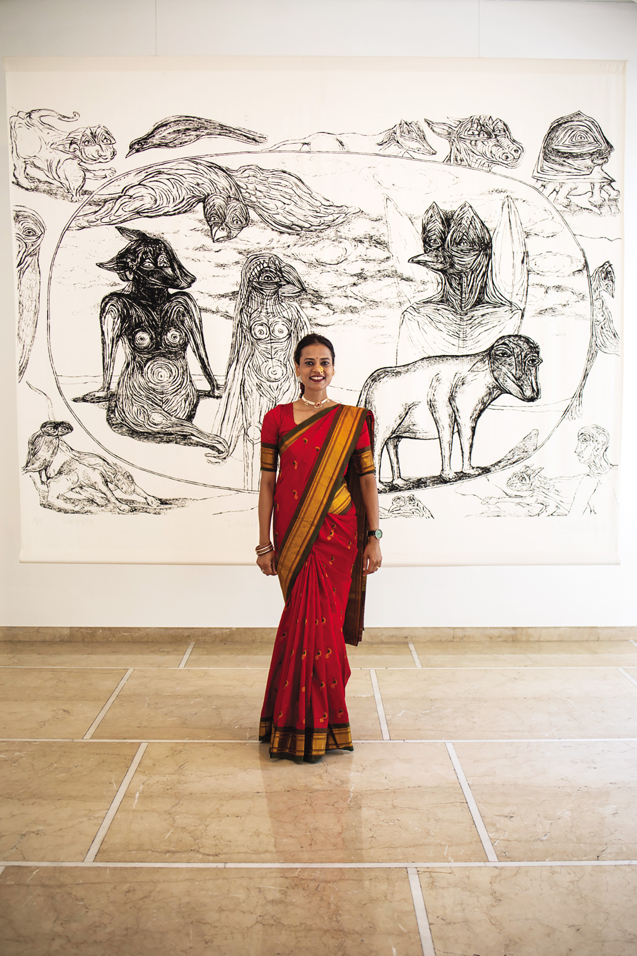 Tejswini Narayan Sonawane: Naseljeno bitje VI; sitotisk na blago, 36. grafični bienale Ljubljana, Galerija ISIS, LJ | Urška Boljkovac