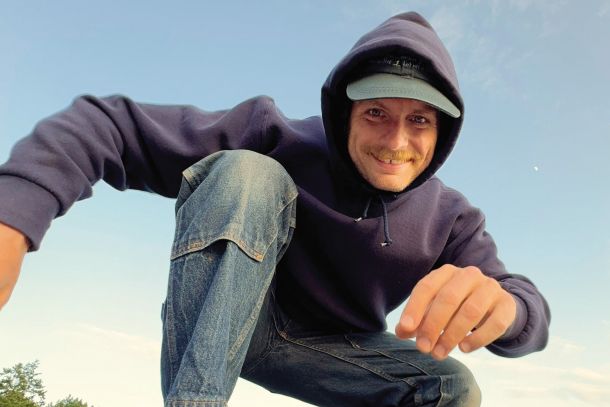 DeMarco (ponovno) streže s ploščo skicirko, ki je po šestih letih spet vokalna.
