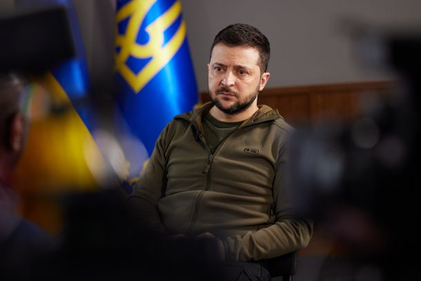 Zelenski /  »Šibek odziv bo Putina še bolj sprovociral in ruske rakete bodo letele še dlje v Evropo«