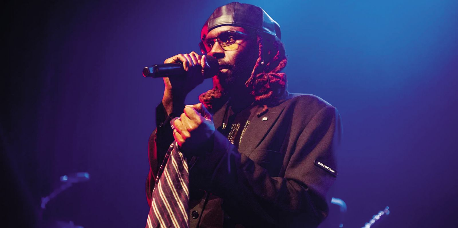 Essex Honey je najspokojnejši, najbolj eteričen in meditativen izdelek iz Hynesovega opusa.