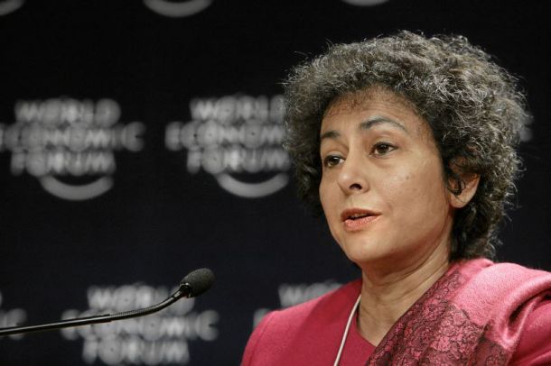 Irene Khan je poudarila, da morajo biti novinarji v skladu z mednarodnim pravom zaščiteni tudi na območjih, kjer se izvajajo bojne operacije