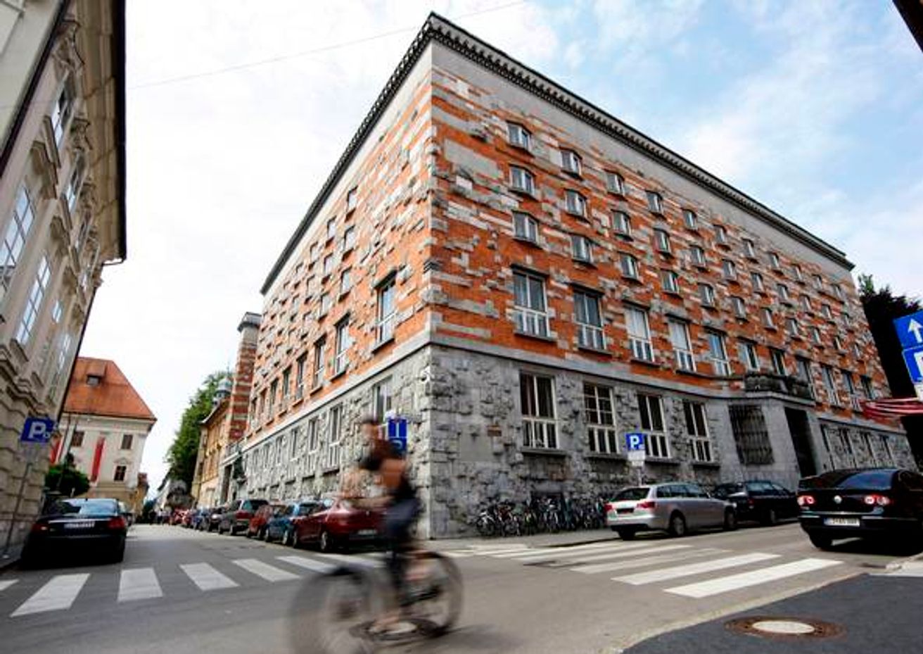 Narodna in univerzitetna knjižnica v Ljubljani