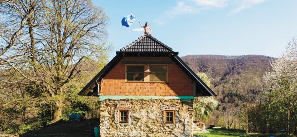 Pozor, kultura