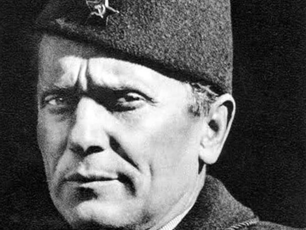 Todor Kuljić / Tito: sociološko-zgodovinska študija 