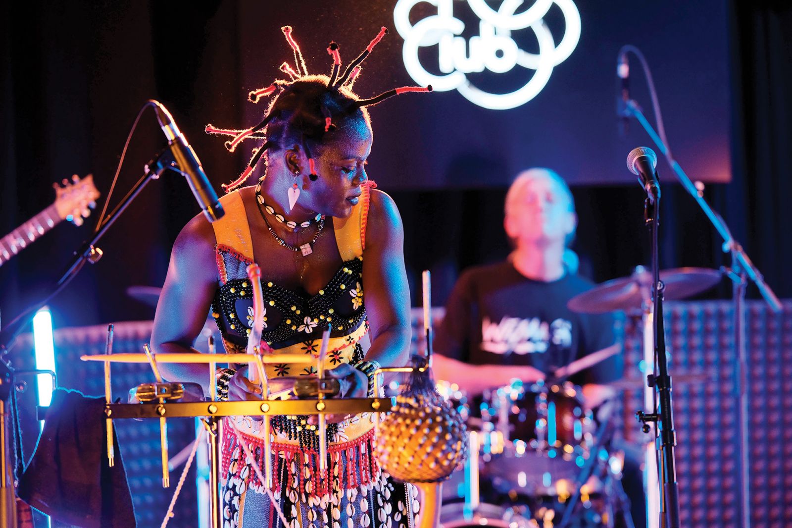 Wiyaala & The Yaga Yagas, Jazz Club Ljubljanski grad | Janez Zalaznik