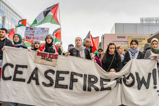 Hamas bo izraelske talce izpustil v ponedeljek zjutraj